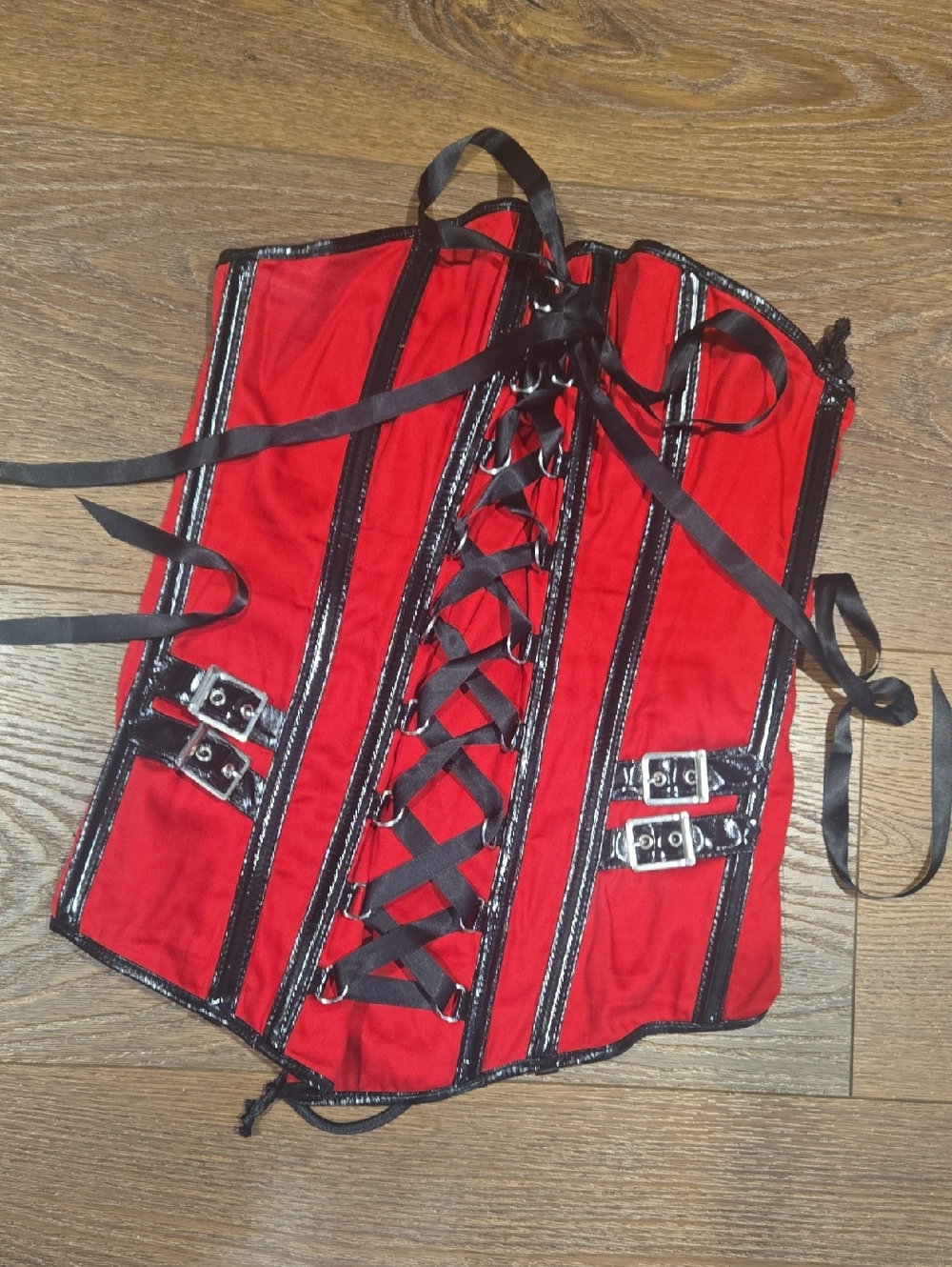 FREDERICKS OF HOLLYWOOD RED AND BLACK CORSET... SIZE XL... #8009